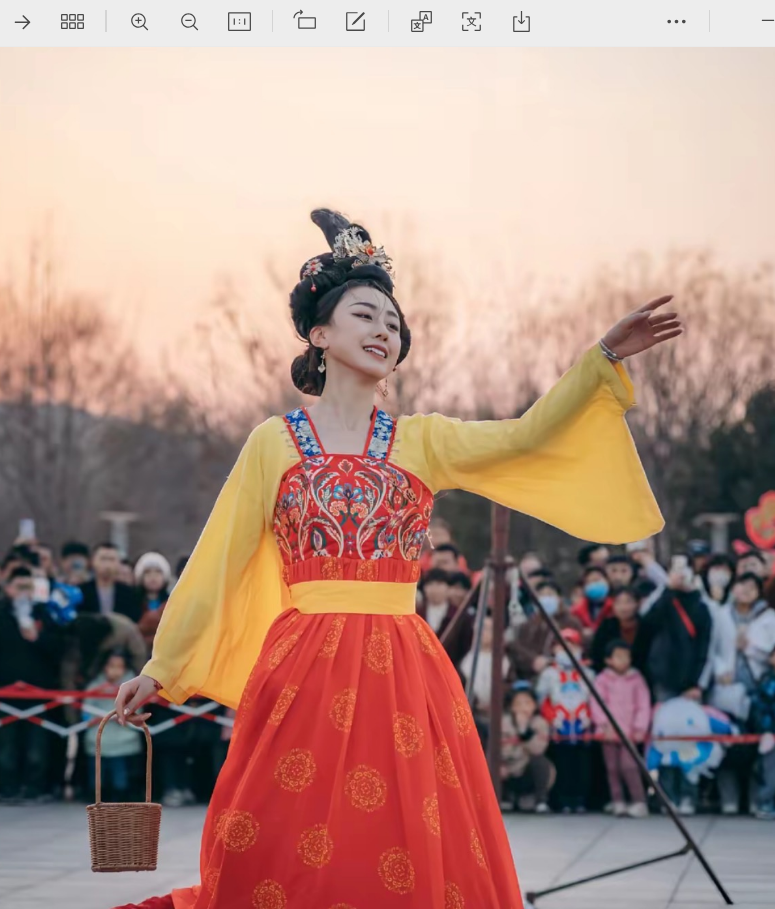 巡游互动与打卡装置